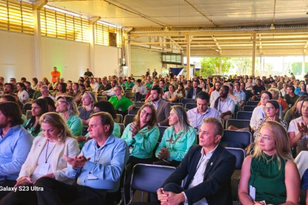 Evento-Meio-Ambiente-Holambra-1-1536x716